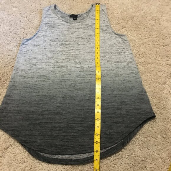 SEARS Crew Neck Gradient Marled Knit Tank Top - Picture 12 of 13